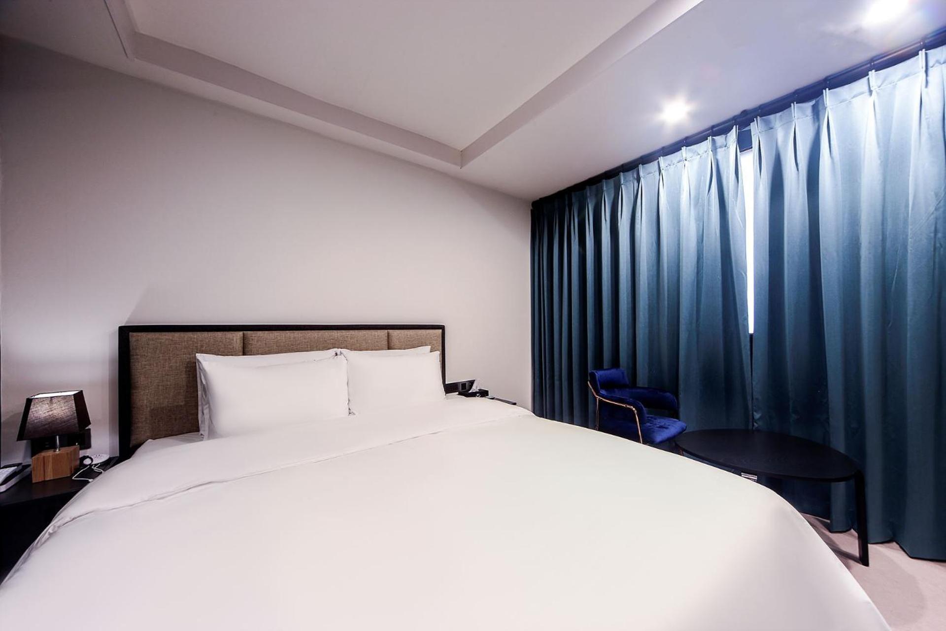온나 호텔 대연동 부산 Daeyeon Onna Hotel Daeyeon بوسان المظهر الخارجي الصورة